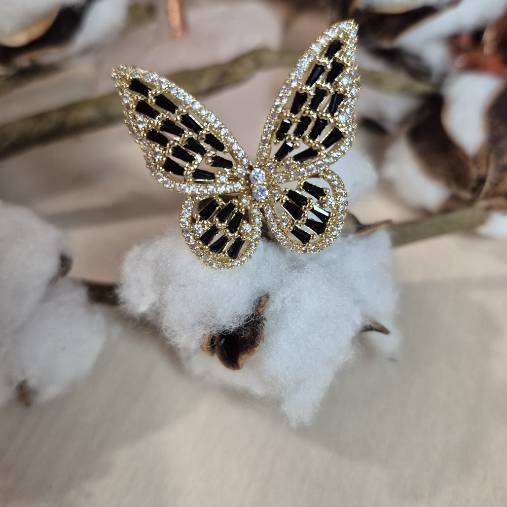 🦋🦋NEW🦋🦋 BEAUTIFUL!! Gold Plated Over Copper CZ Adjustable Butterfly Ring - Picture 2 of 11